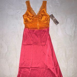 Micas Cut Out Midi Pink & Orange Dress with Lace Trim Detail - NWT, Size Medium